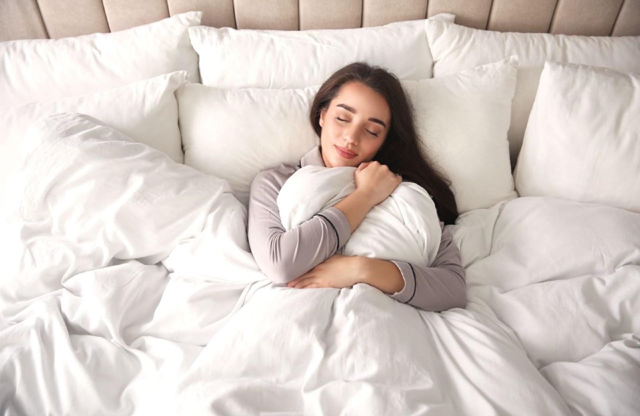 Langkah Praktis Menciptakan Kamar Tidur yang Nyaman dan Tenang